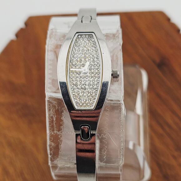 Fossil Womens Silver Tone Crystal Dial Bracelet Watch Elegant Eveningwear ES9338 - Picture 1 of 6